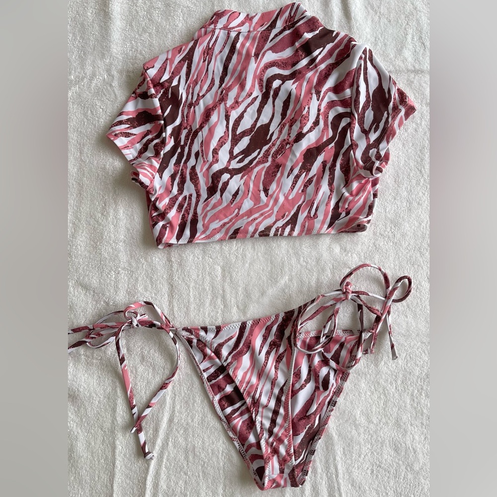 Bikini.